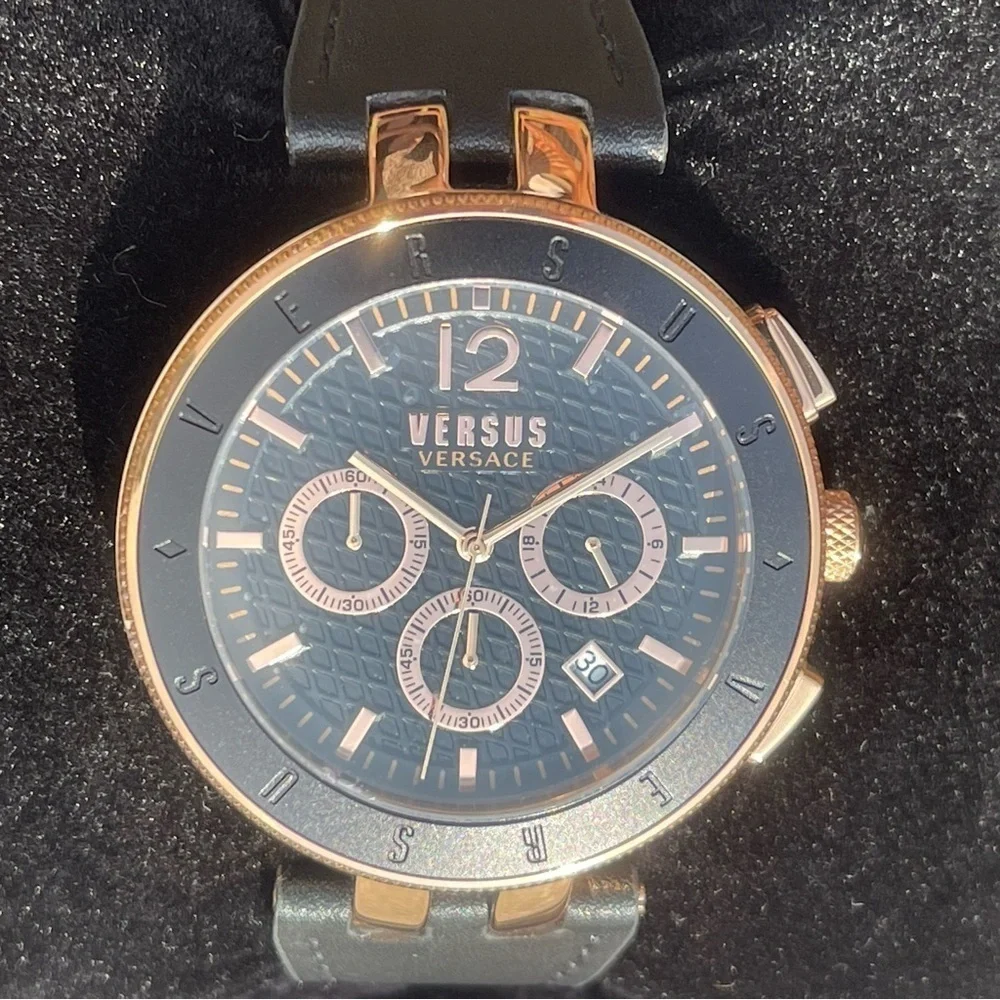 NWT 𝅺Versus Versace Stainless Steel Chronograph Leather Strap Rose Gold